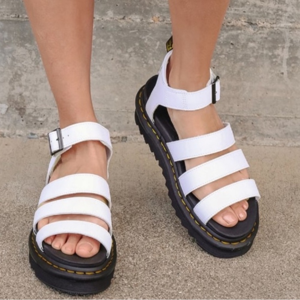 Dr. Martens white leather sandals (in the box) - Picture 4 of 5
